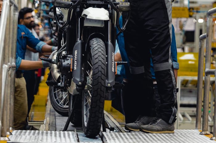 Royal Enfield Himalayan 452 could get optional tubeless tyres